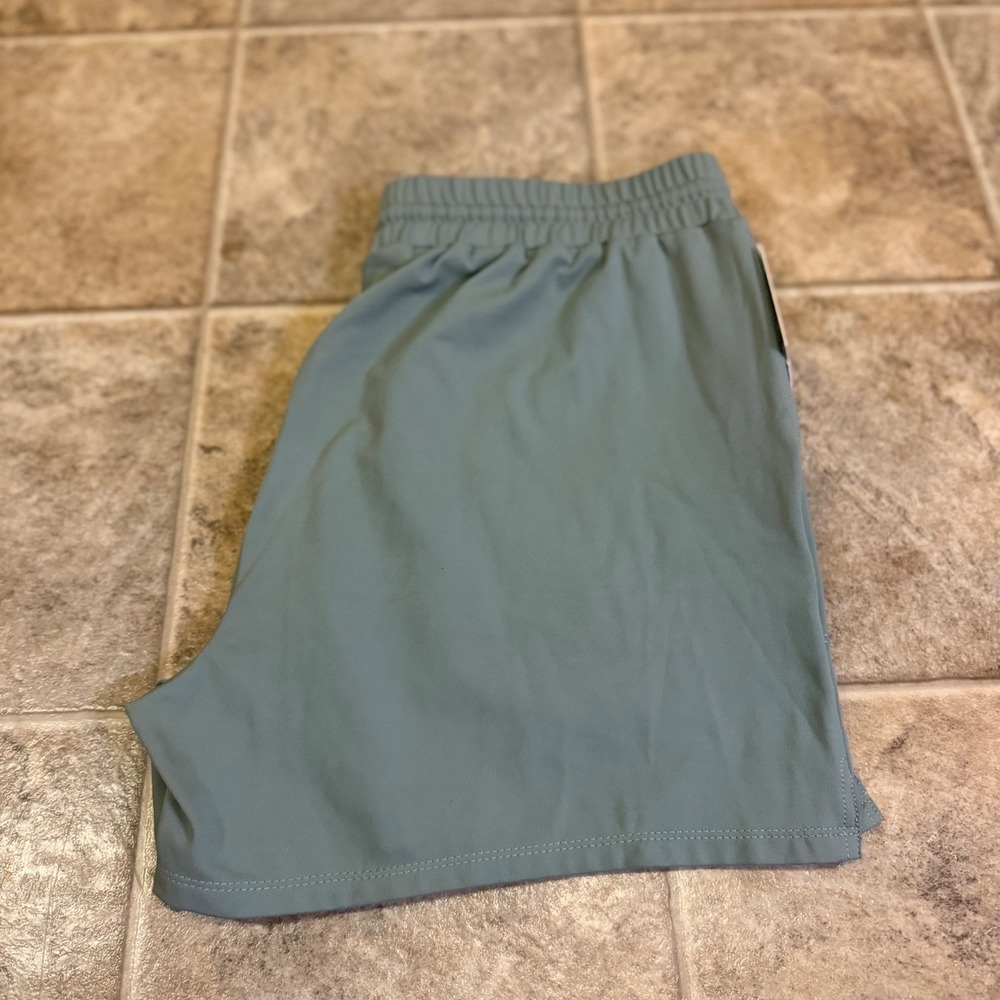 Cynthia Rowley Sage Green Activewear Shorts Drawstring Elastic Women Medium NWT - Picture 14 of 16